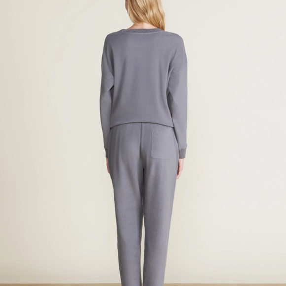 BAREFOOT DREAMS MALIBU COLLECTION BRUSHED FLEECE SWEATER AND PANT SET - Picture 2 of 8